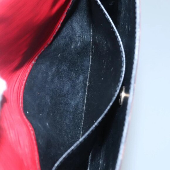 LOUIS VUITTON Epi Montagne 20 Clutch Bag Red LV - Picture 11 of 16